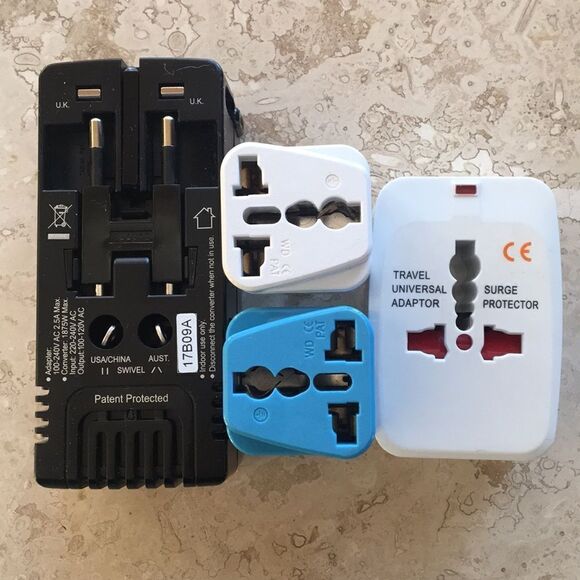 Travel Adaptor bundle - Picture 2 of 2